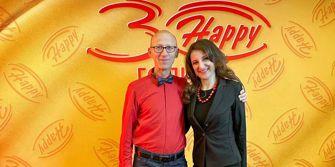 Balkan Services congratulated Happy Bar & Grill on the 30th anniversary of the chain